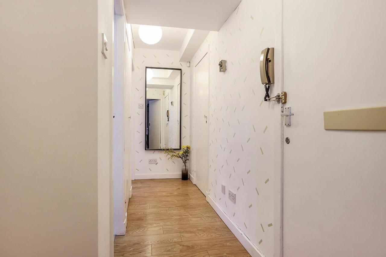 Joivy 1 Bed Flat, Heart Of Grassmarket 爱丁堡 外观 照片